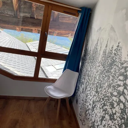 Okaido Les 3 Vue Montagne Jardin Ancien T3 Apartment